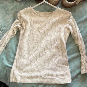 Persnickety popular top